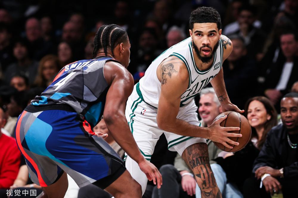 球员的严峻 球员的严峻